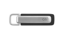 Load image into Gallery viewer, Audi Key ring Q5, silver/black
