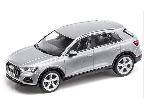 Model car Audi Q3