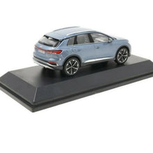 Load image into Gallery viewer, Audi Model cars Q4 e-tron, Geyser Blue, 1:43
