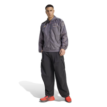 Load image into Gallery viewer, Audi Formula One Teamwear Driver Paddock Jacket - Mens
