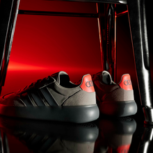 Load image into Gallery viewer, Audi Formula One BAR sneaker
